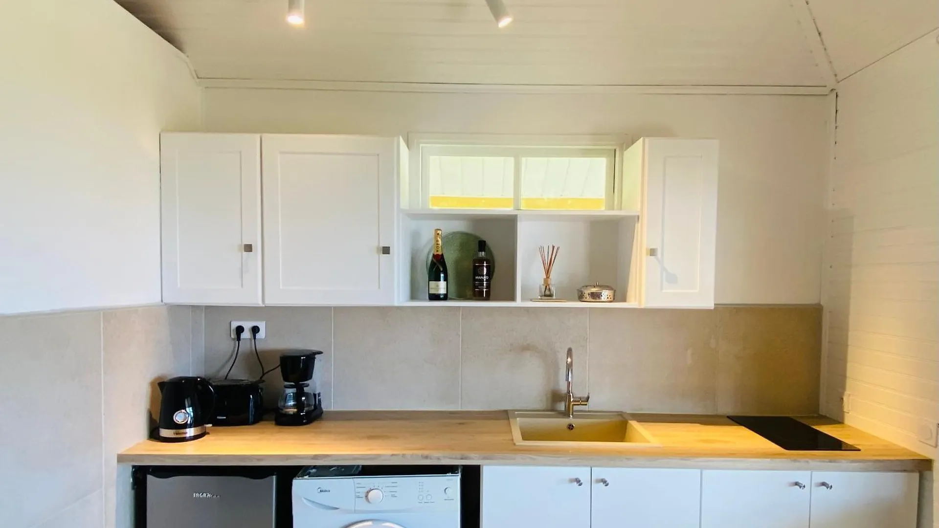 Bungalow Tiare Uturoa 0*,